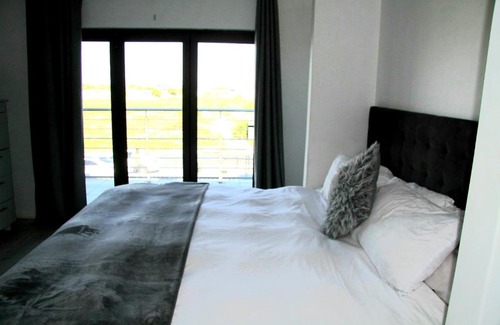 Bloubergstrand House | Keadam Guest House