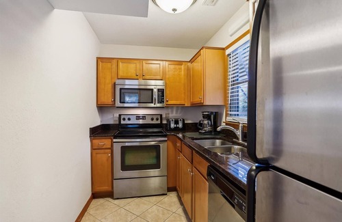 Caffeys Quarters Apartment | Keepers Loft - Waterfront Duplex with Pier and Gazebo