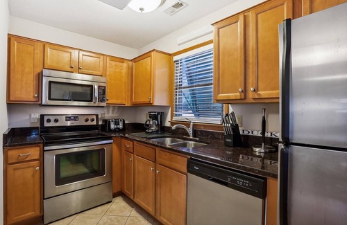 Caffeys Quarters Apartment | Keepers Loft - Waterfront Duplex with Pier and Gazebo