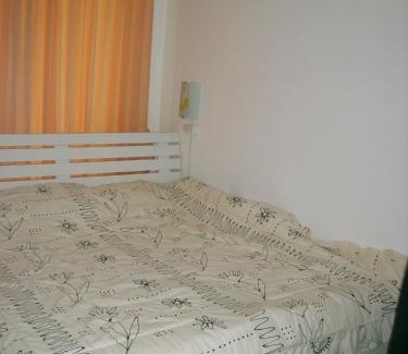 Tha Pla House | Keerawadee Two Bedroom House Near Golf Course and Country Club