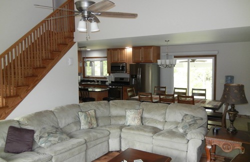 Kelleys Island House | Kelleys Island Luxury Home On Secluded Private Road