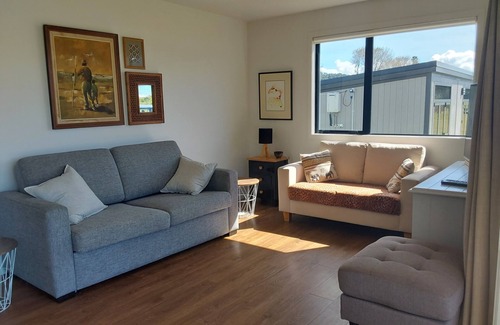 Kennedy Bay House | Kennedy Bay-Atea Moana.