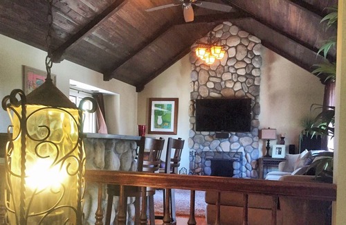 Talmadge House | KENSINGTON CANYON