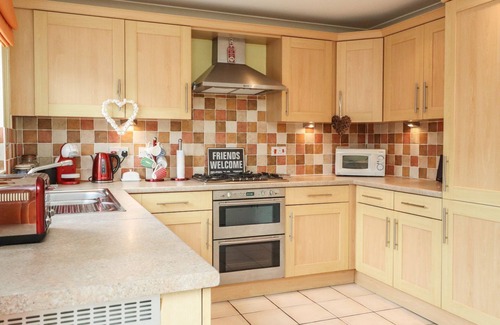 New Romney House | Kent Beachhouse ★ Stunning Seaviews ★ Jacuzzi Bath