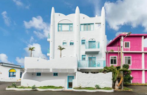 Sail Rock Beach House | Kenting Shen's Homestay