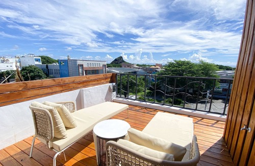 Big Beach Hotel | Kenting SunHow Inn