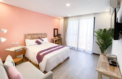 Big Beach Hotel | Kenting SunHow Inn