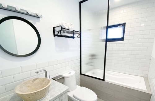 Big Beach Hotel | Kenting SunHow Inn