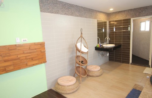 Big Beach House | Kenting Waterfront Hotel