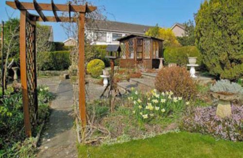 Kents Bank House | Kents Bank Holiday - Pet Friendly with Bay Views