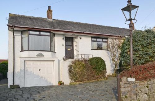 Kents Bank House | Kents Bank Holiday - Pet Friendly with Bay Views
