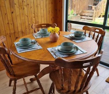 Whakamarama House | Kereru Cottage , rural B&B, Tauranga
