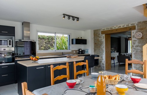 Plounevez-Lochrist House | Kernic Ty by Interhome