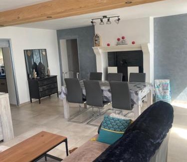 Trateau House | Kevin