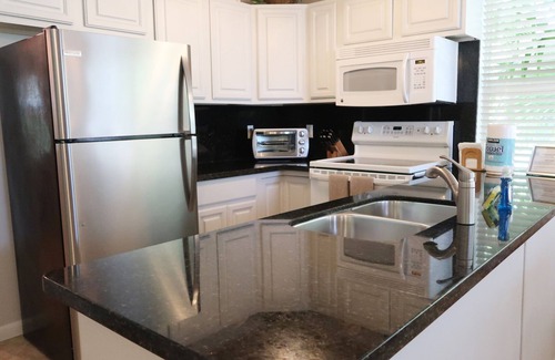 Islamorada Villa | Keys Kottage: Bayside villa W/free onsite boat ramp marina & trailer parking.