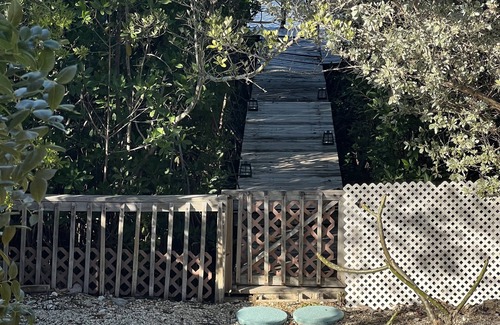 Cross Key Waterways House | Keys Sanctuary