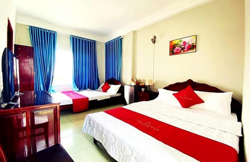 Ninh Kieu Hotel | Khách sạn Thu Nguyễn - NGAY BẾN NINH KIỀU