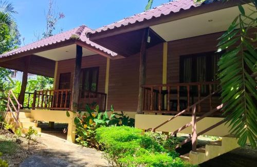 Khlong Sok Cabin | Khao Sok River & Jungle Bungalow