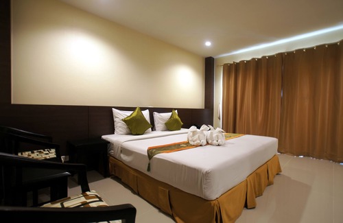 Khao Lak Hotel | Khaolak Sunset Resort - Adults Only (SHA Extra Plus)