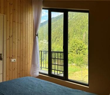 Racha-Lechkhumi and Lower Svaneti House | Khedi Utsera
