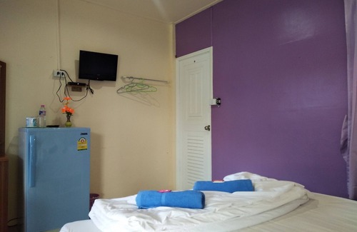 Wihan Daeng Hotel | Khonchom Resort