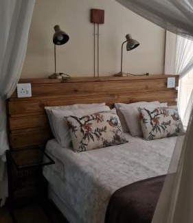 Hazyview House | Kiaat Bungalows