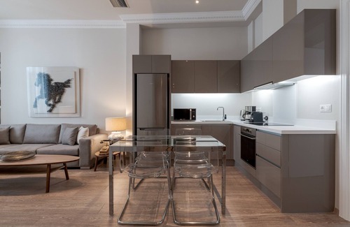 Plaka Apartment | Kidathinaion 1 (left)