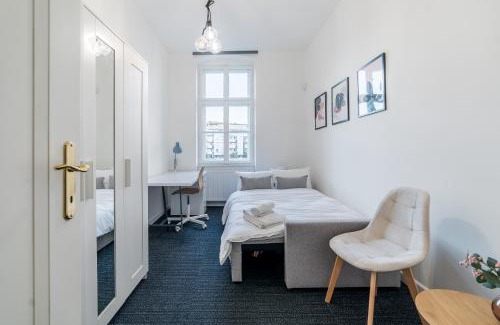 Wilda Apartment | Kilińskiego Spacious Apartment by BookingHost