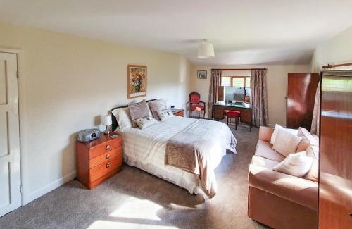 Milnthorpe House | Kiln Green Farmhouse
