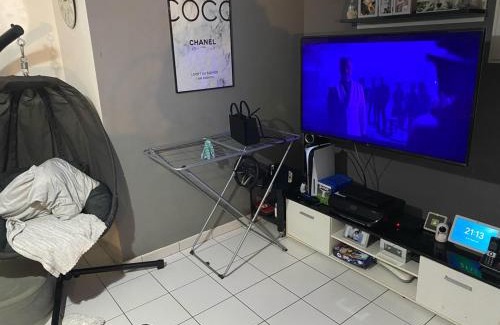 Sevran Apartment | Kimi