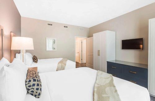 Cannonborough Elliotborough Hotel | King 583