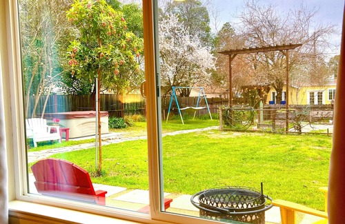 Southeastern Sacramento Cottage | King & Queen Suites with Hot Tub & Private Yard