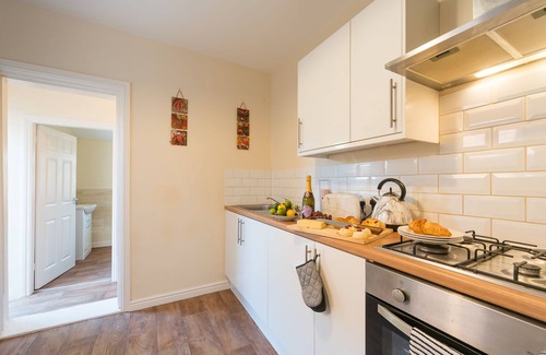 Hull House | King's Palace By Jesouth