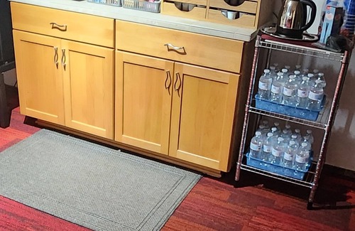 Kent Bed & Breakfast | King Size Majestic Master Suite 400sq.ft. "Private Connected Bathroom"