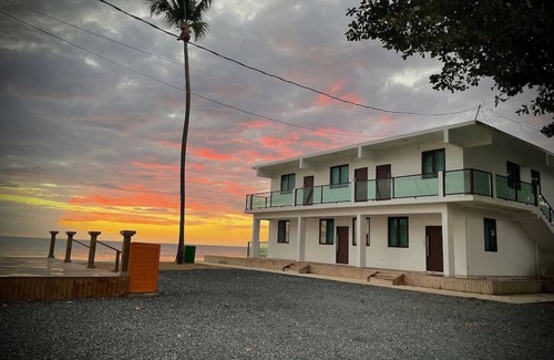 Stella Apartment | King Suite on Corcega Beach