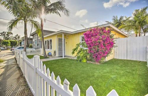 Pacific Beach House | King Suite Pacific Beach modern Oasis