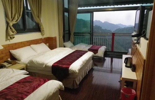 Heping House | King Villa