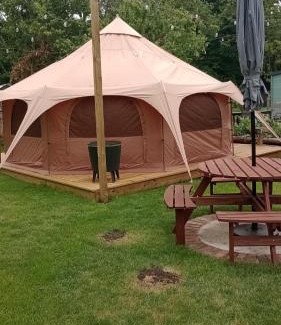 Louth Other | Kingfisher Luxury Tent, Howdales