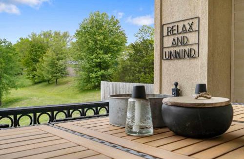 Branson House | Kings Hideaway - Near DT