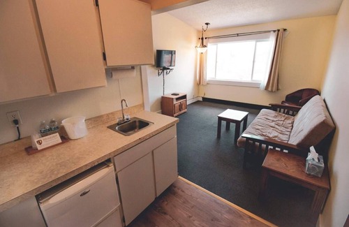 Homer Hotel | Kings Landing