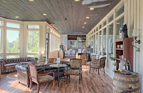 Clayton Hotel | Kingwood Resort