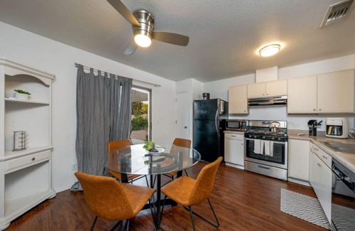 Tucson House | KINO Sports/3 BR & 2 BA/Garage/Outdoor Space