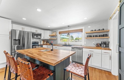 Franklin - Randolph House | Kirkwood · Boise Home! Game Room, Pets, Firepit, Yard!