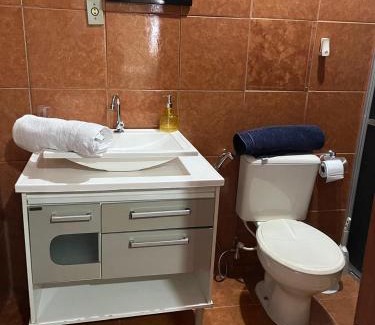 Nova Esperanca House | Kitchnet mobiliado no Caiçara, de fácil acesso ao centro e shopping