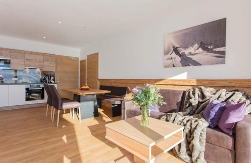 Zell am See Apartment | Kitzsteinhorn by Interhome