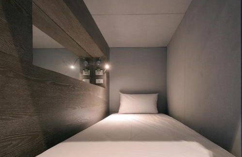 West District Hotel | Kiwi Express Hotel-Taichung Station II