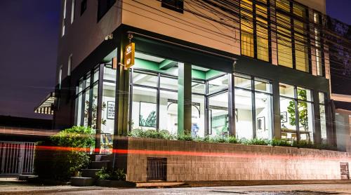 Din Daeng Hotel | KLYDE Boutique - Chatuchak