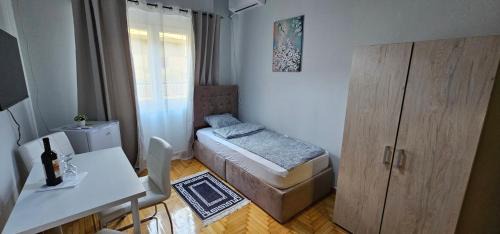 Athens Apartment | Knezevic resorts