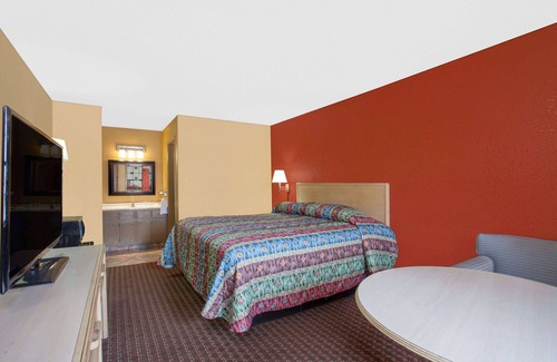 Parkers Crossroads Hotel | Knights Inn Wildersville