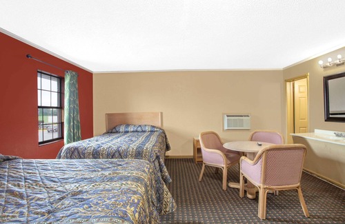 Parkers Crossroads Hotel | Knights Inn Wildersville